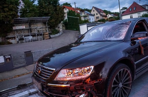 Unfall in Plochingen: Radfahrer stirbt bei Kollision mit Auto - Stuttgarter Zeitung
