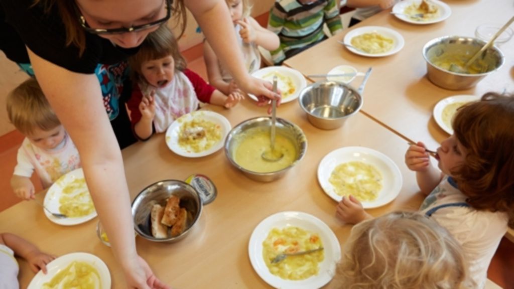 Kitas in Deutschland: Kinder essen zu viel Fleisch