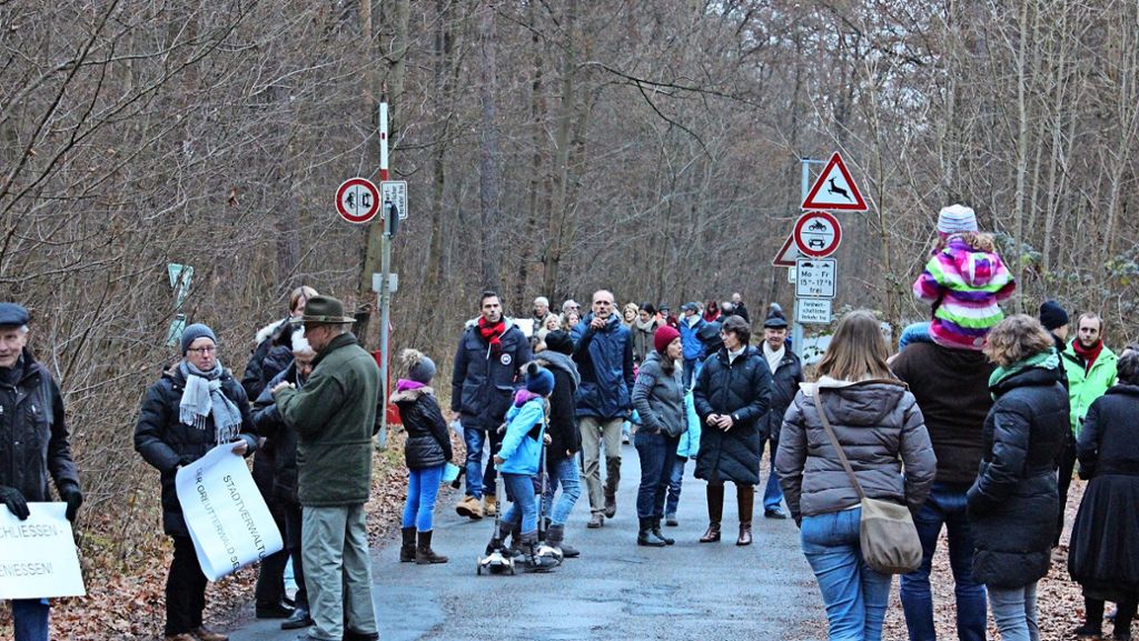 Naturschutzgebiet Greutterwald: Demo für die Sperrung des Vicinalwegs
