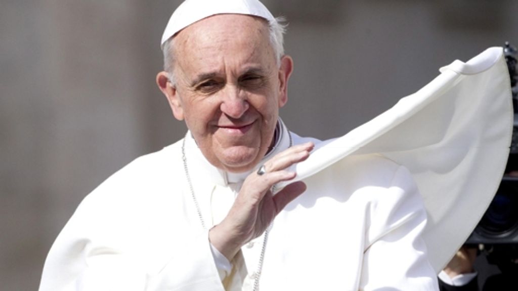 Papst-Besuch in Brasilien: Papst in Rio sucht  Nähe zum Volk