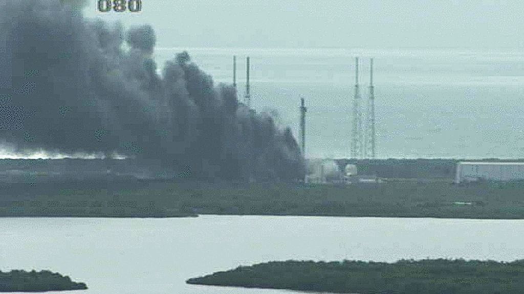Cape Canaveral in Florida: SpaceX-Rakete explodiert auf Startrampe