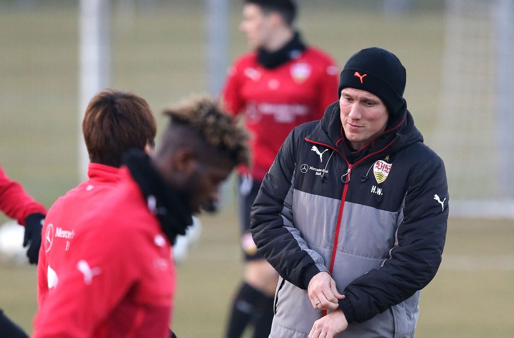 VfB-Trainer Hannes Wolf muss sich nur um zwei Wackelkandidaten Sorgen machen.