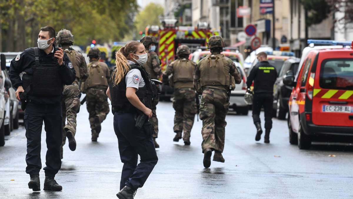 Messerattacke nahe  früheren „Charlie Hebdo“-Büro: Anti-Terror-Fahnder übernehmen Ermittlungen