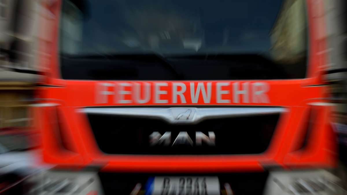Feuerwehreinsatz in Kohlberg: Brand  gerät außer Kontrolle
