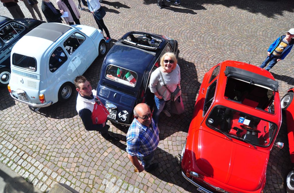 Große Liebe für ein kleines Auto: Der Fiat-500-Club Fellbach feiert den 60. Geburtstag des kompakten Italieners.