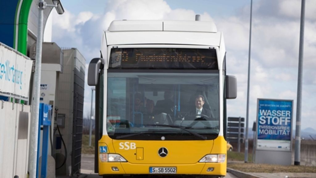 Bus zum Flughafen: Beirat: Linie 79 bis Heumaden