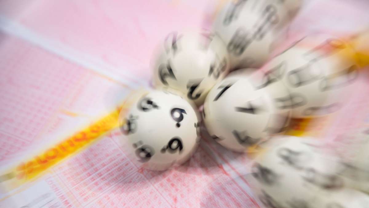 Baden-Württemberg: Lottospieler gewinnt Millionenbetrag