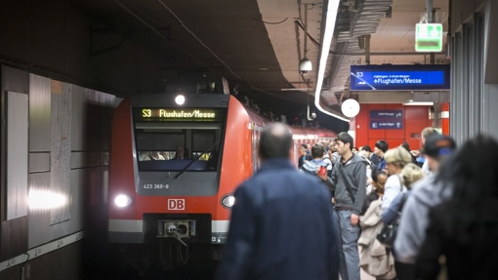S-Bahn in Stuttgart: Strecke zum Flughafen stundenlang gesperrt