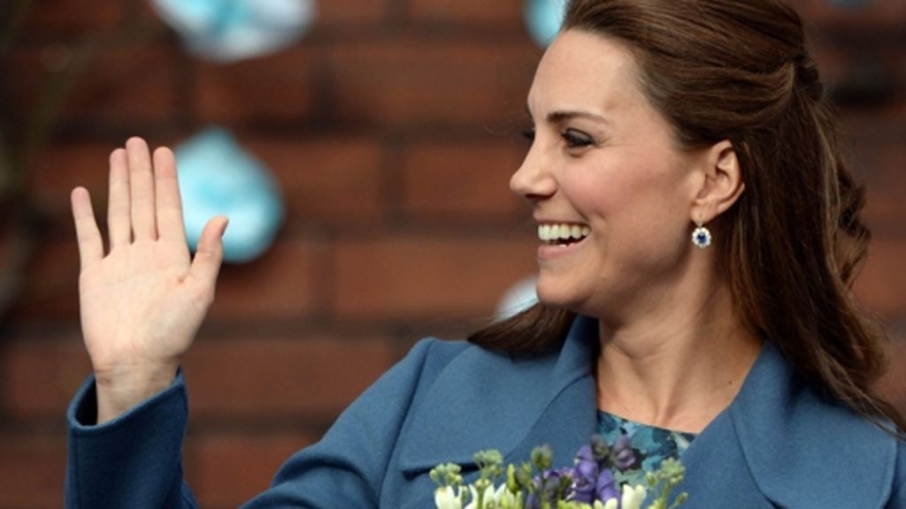 Herzogin Kate: Die Mommy-to-be trägt wieder blau