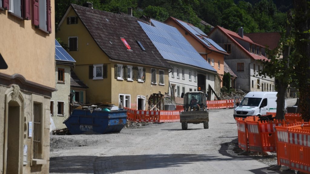 Katastrophentourismus in Braunsbach: Nach der Flut kommen Scharen von Gaffern