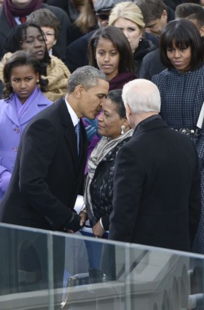 Barack Obama (links) und die Bürgerrechtlerin Myrlie Evers-Williams (Mitte)