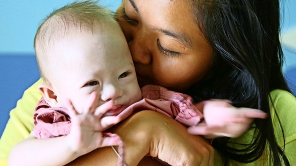 Paar lässt behindertes Kind zurück: Ein Baby,  aber bitte nur ein gesundes