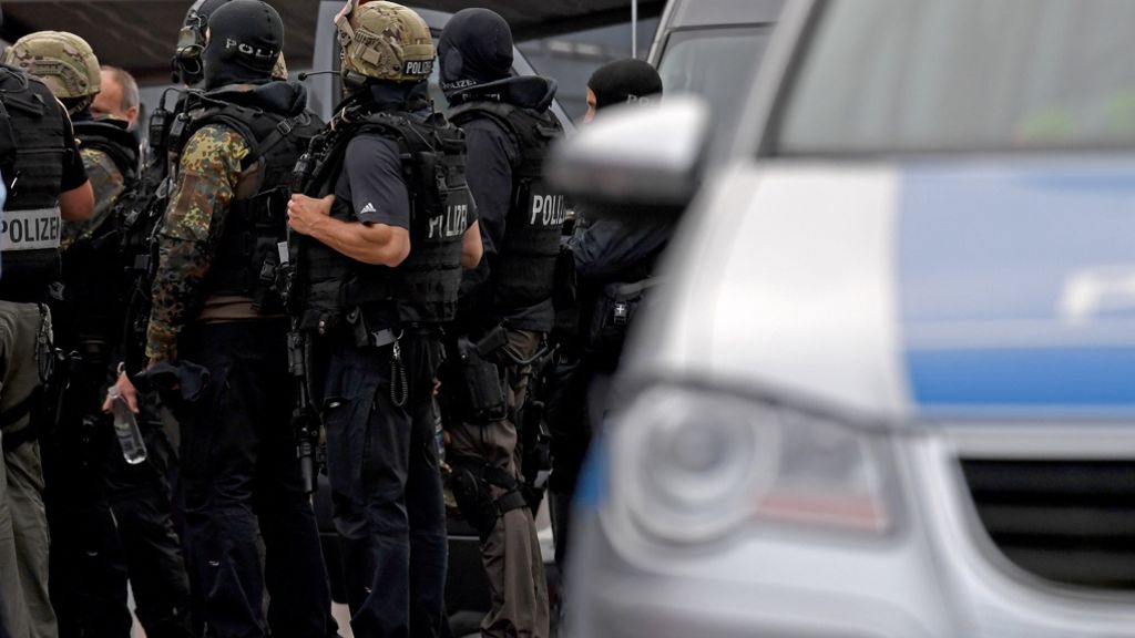 Einkaufszentrum in Bremen: Polizei evakuiert – Keine Terrorgefahr