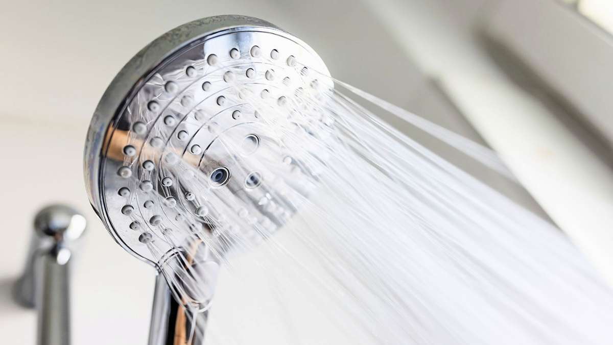 Frischwasserversorgung Bad Cannstatt: Duschverbot wegen Legionellen