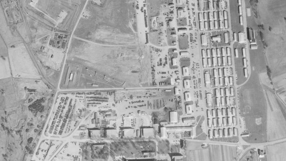 BW von oben – Scharnhauser Park: 1968 war der „SchaPa“ noch Sperrgebiet
