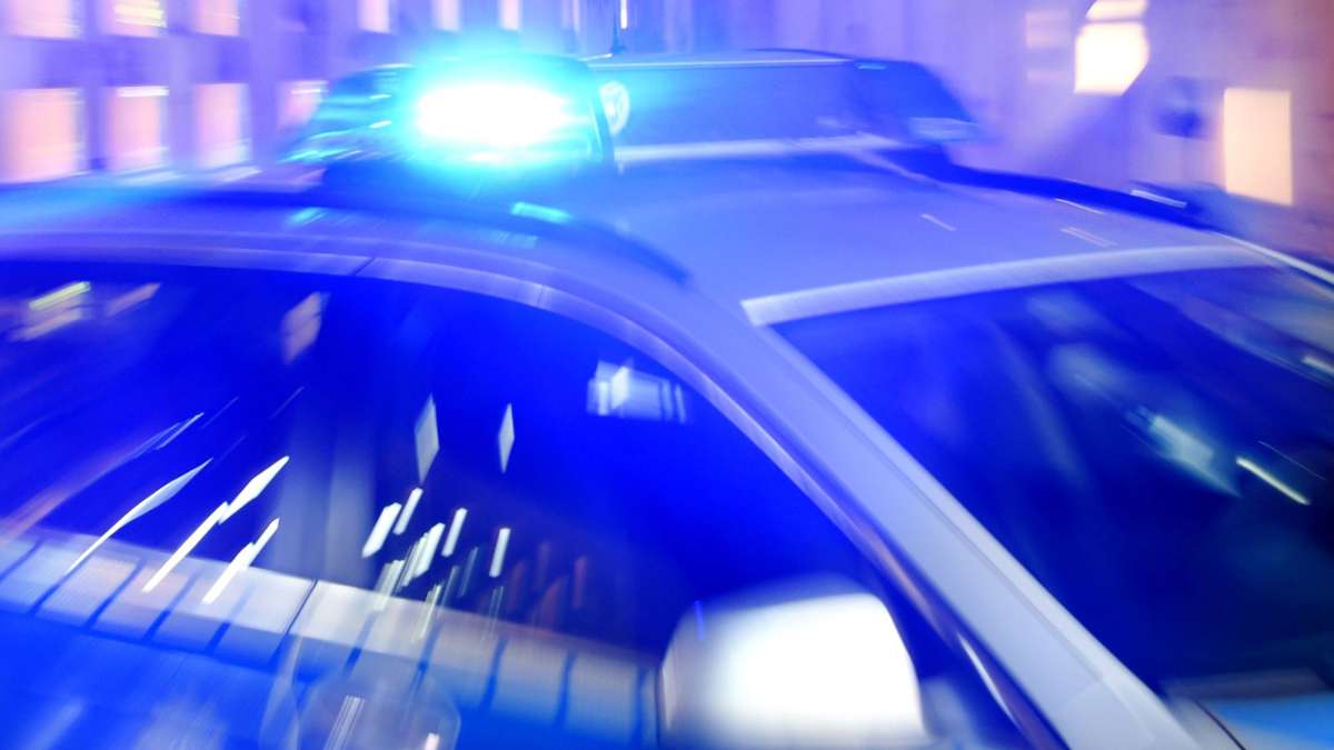 Polizeieinsatz in Altbach: Motorradfahrer angegriffen