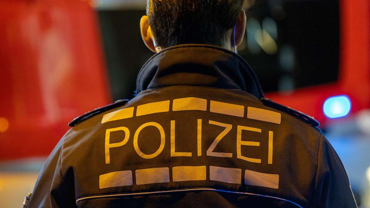 Zwei Polizisten werden verletzt: Heftiger Beziehungsstreit in Sindelfingen
