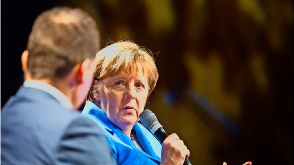 Podiumsdiskussion in Stuttgart: Türkische Regierung überrascht auch Angela Merkel