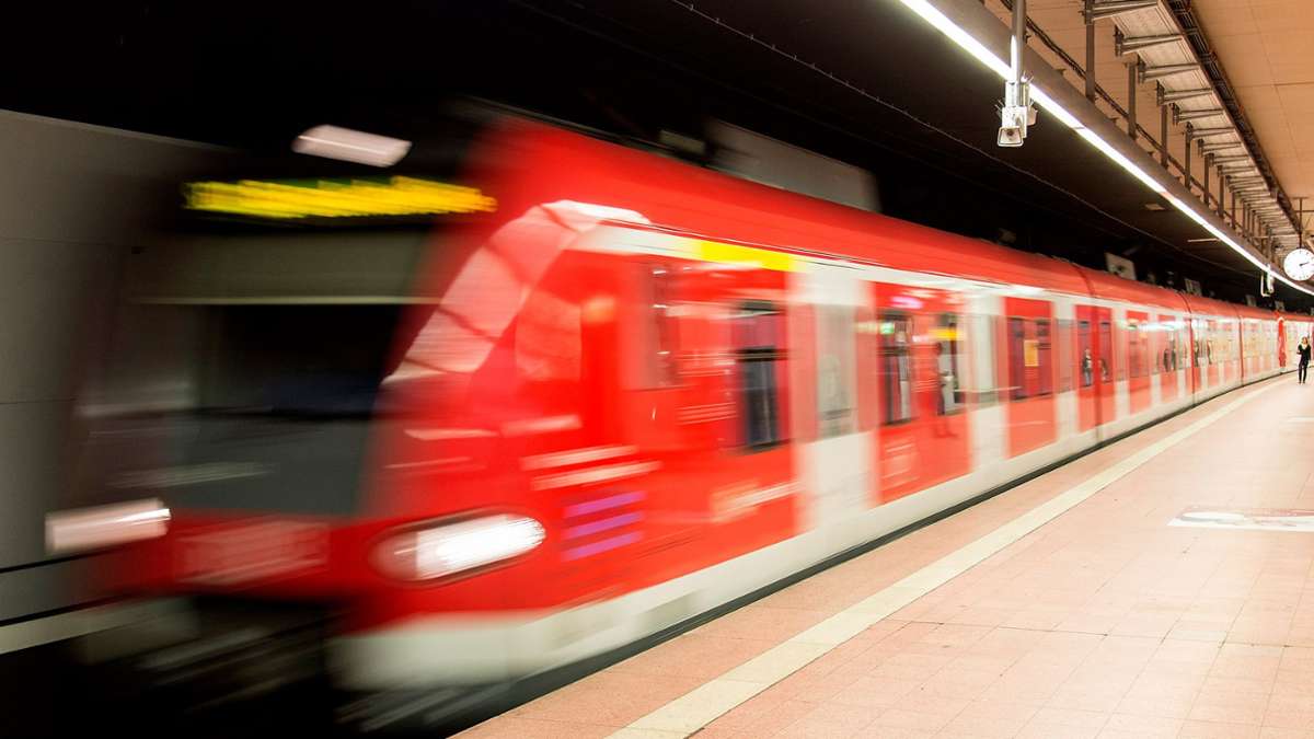 S-Bahnverkehr Stuttgart: Türstörung bremst Linien S1, S2 und S3 aus