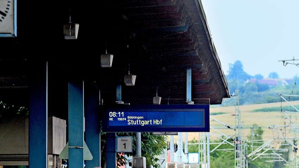 Engpässe wegen den Gleisbauarbeiten zwischen Böblingen und Stuttgart-Vaihingen: Die Bahn überarbeitet ihre Fahrpläne