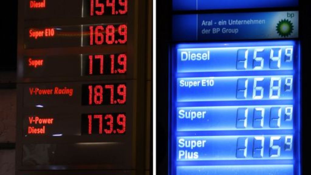 Preis-Chaos an Tankstellen: Politik sagt Benzinpreissprüngen den Kampf an