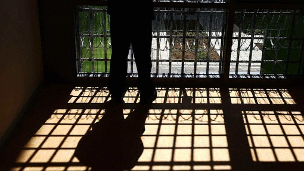 Gefängnis-Chef suspendiert: Abgemagerter Häftling stirbt in JVA Bruchsal