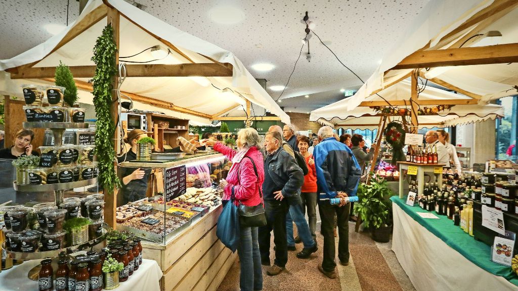 Spätlingsmarkt im Kreishaus Ludwigsburg: Wenn es im Landratsamt nach Lavendel duftet