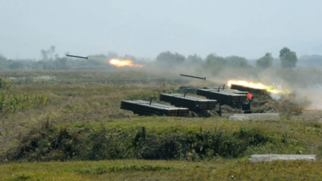 Reaktion auf US-Manöver: Nordkorea feuert zwei Raketen ab