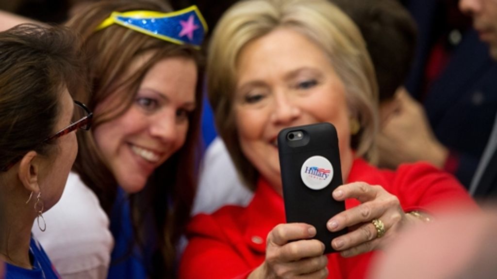 US-Präsidentschaftswahl: E-Mail-Affäre holt Clinton wieder ein