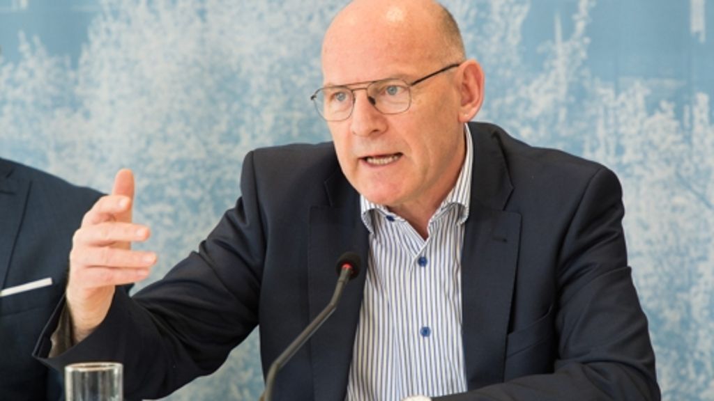 Kandidaten für die Landtagswahl: Grünen-Basis belohnt Winfried Hermann