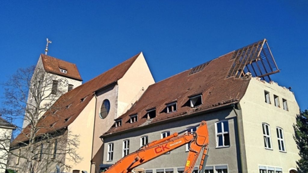 Bei der Christuskirche auf der Gänsheide in Stuttgart-Ost: Die Bagger kommen der Kirche ziemlich nahe
