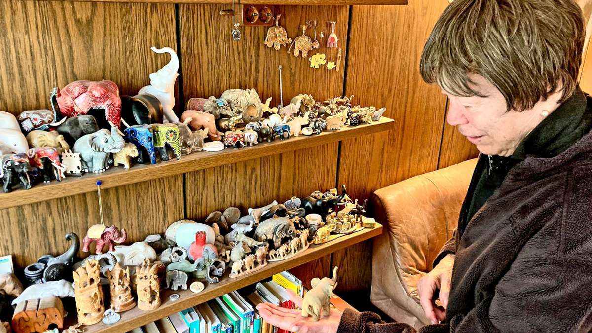 Esslinger Sammlerin: Sie hat mehr als 1000 Elefantenfiguren – und duscht sie sogar