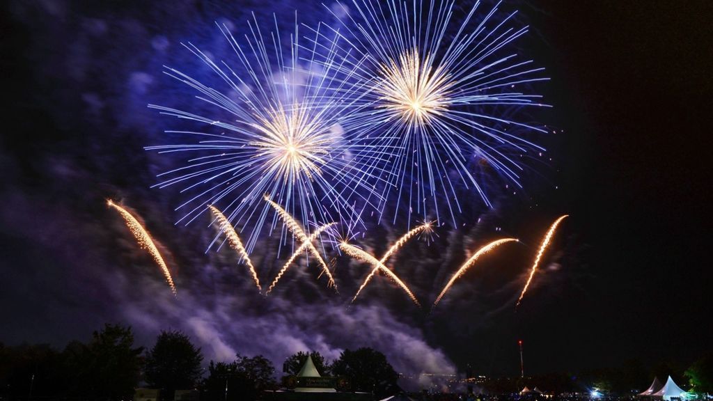 Feuerwerksfestival „Flammende Sterne“: Der Himmel über den Fildern leuchtet