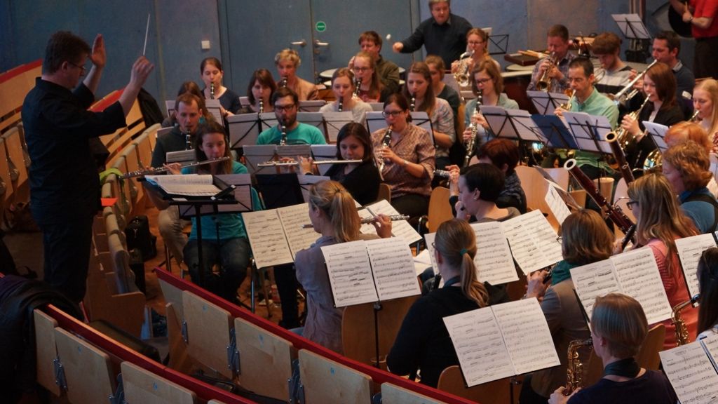 Concert Band in Hohenheim: Wie in einer „musikalischen Legebatterie“