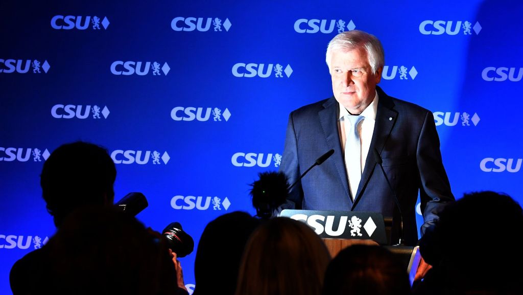 Bittere Schlappe für die CSU: Horst Seehofer – ein Geschlagener verspricht klare Kante