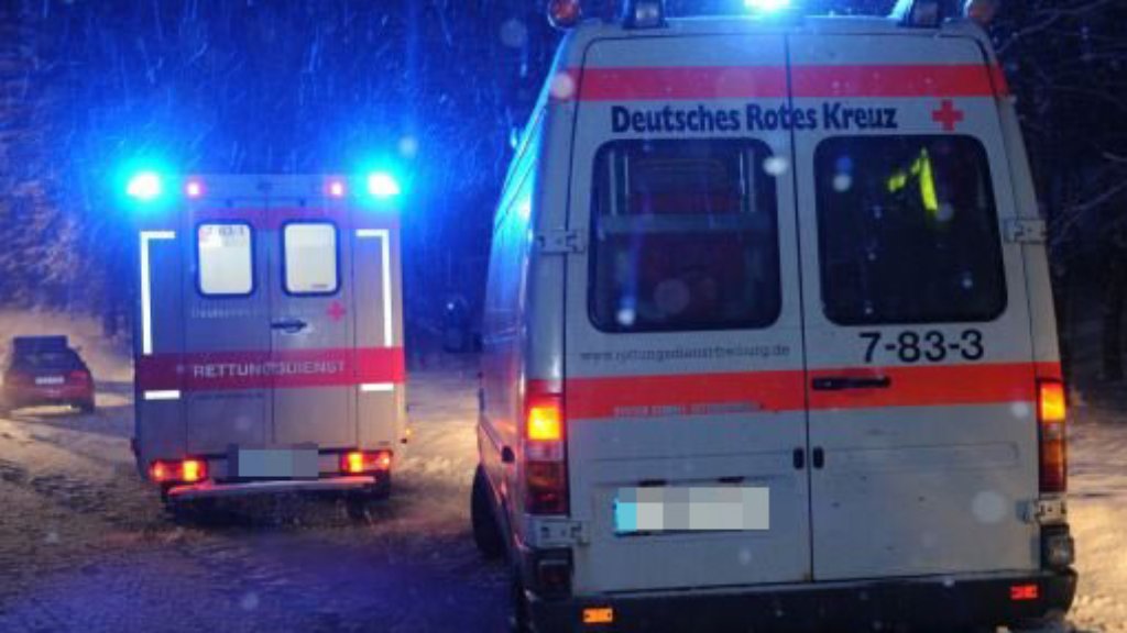 Blaulicht aus der Region Stuttgart: 72-Jährige angefahren, schwer verletzt und geflüchtet