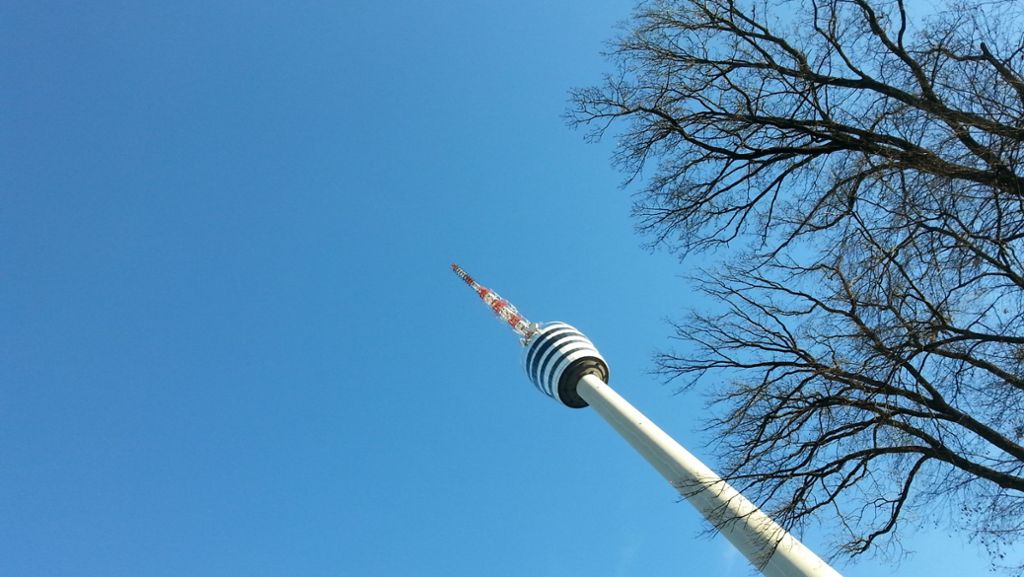 Führung in Stuttgart-Degerloch: Eine Stunde mit Anekdoten zum Fernsehturm
