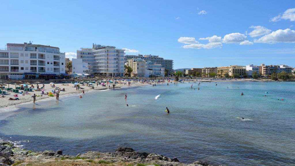 Peguera auf Mallorca: Vier Verletzte bei Schießerei in Café