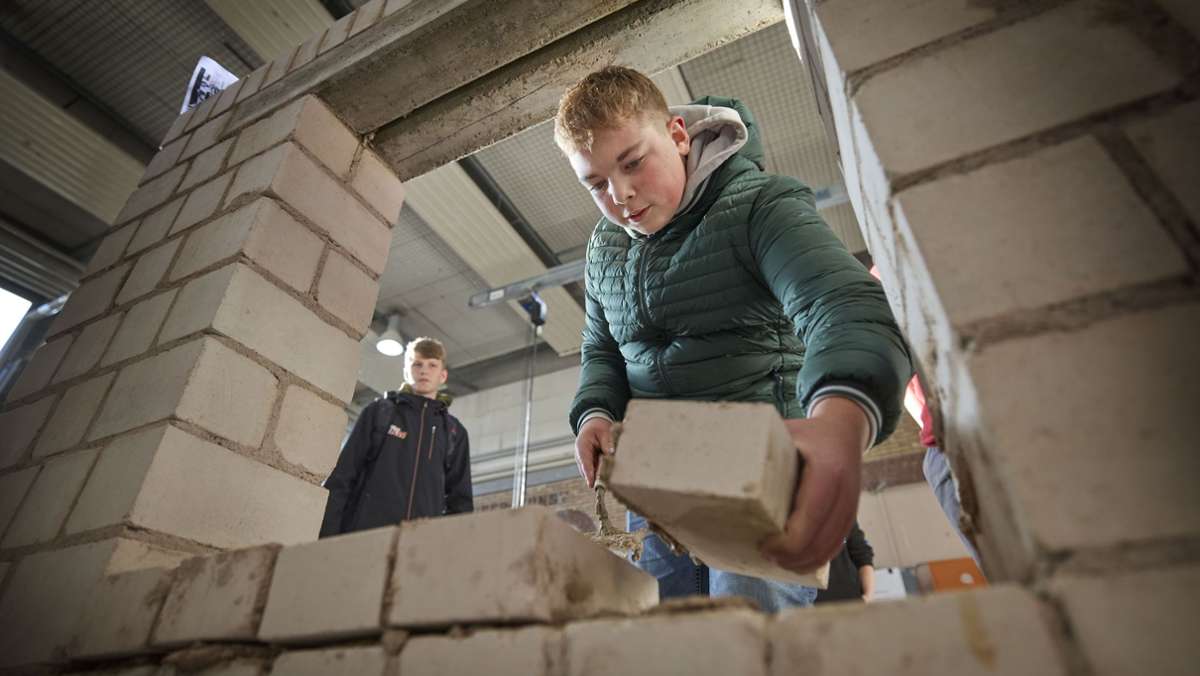 Infotag Bau in Geradstetten: Einblicke in die Welt der Bauberufe