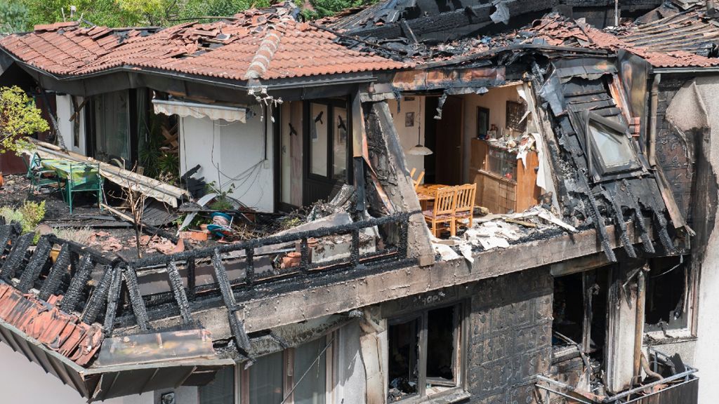 Sindelfinger Großbrand: Großbrand hinterlässt Millionenschaden
