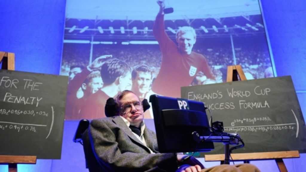 Stephen Hawking berechnet Fußball-WM-Formel: Blonde Spieler schießen mehr Tore