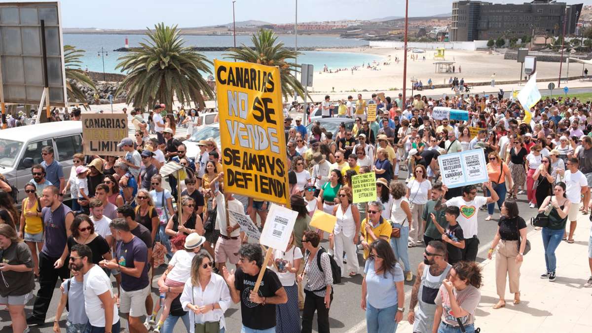 Spanien: Demonstrationen gegen Massentourismus auf den Kanaren
