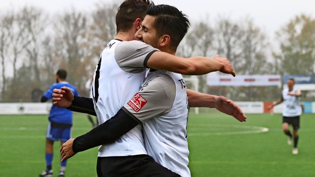 Fußball-Bezirksliga: SV Perouse stürmt an die Tabellenspitze