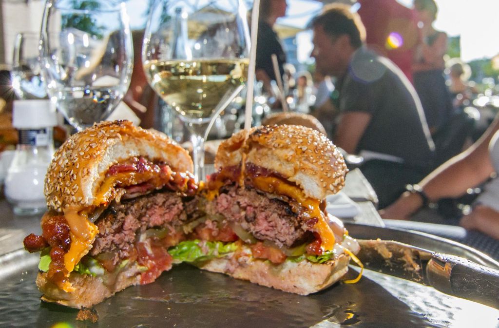 Burger-Restaurants in Stuttgart und der Region bieten unzählige leckere Burger.