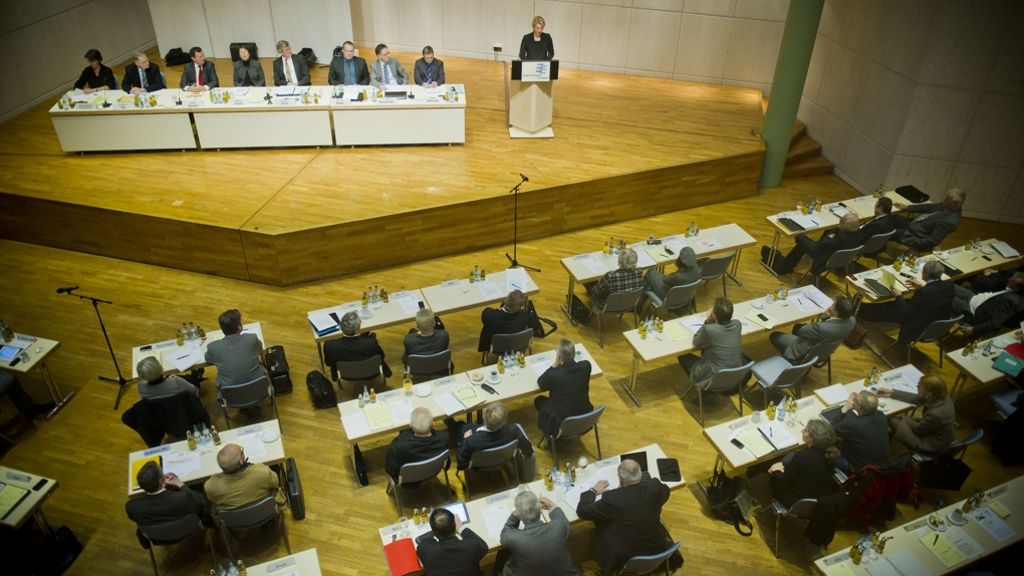 Haushalt der Region Stuttgart für 2017: Regionaldirektorin ruft zu mehr Dynamik auf