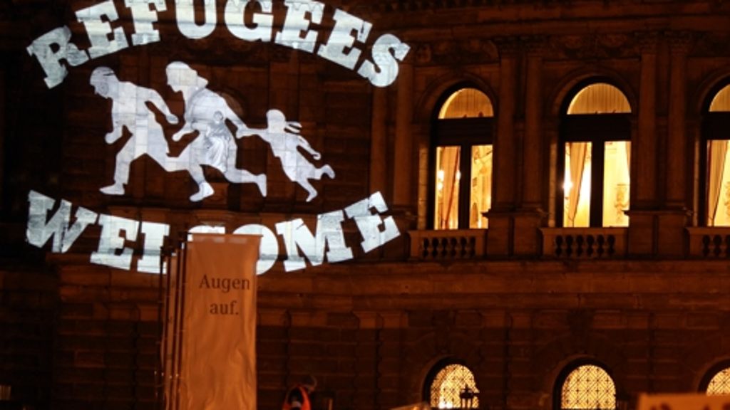 Anti-Pegida-Demo in Stuttgart: Stuttgart setzt ein Zeichen gegen Pegida