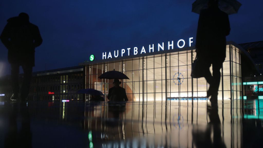 Attacke in Kölner U-Bahnhof: Polizei nimmt Verdächtigen fest
