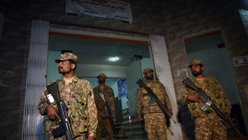Nach Anschlag auf Schrein: Pakistanische Sicherheitskräfte töten 39 Verdächtige