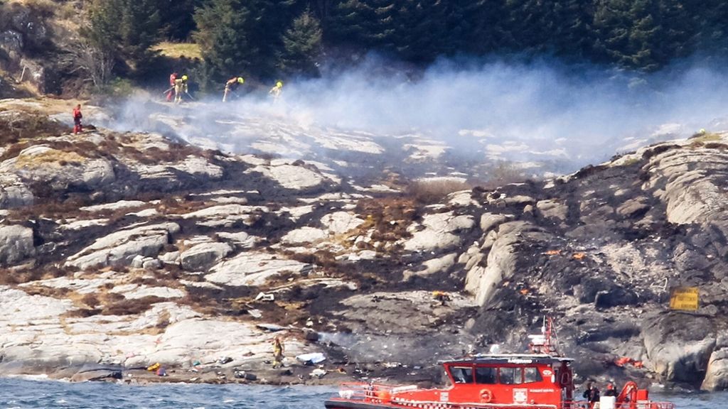 Unglück in Norwegen: Bei Hubschrauberabsturz sterben 13 Insassen