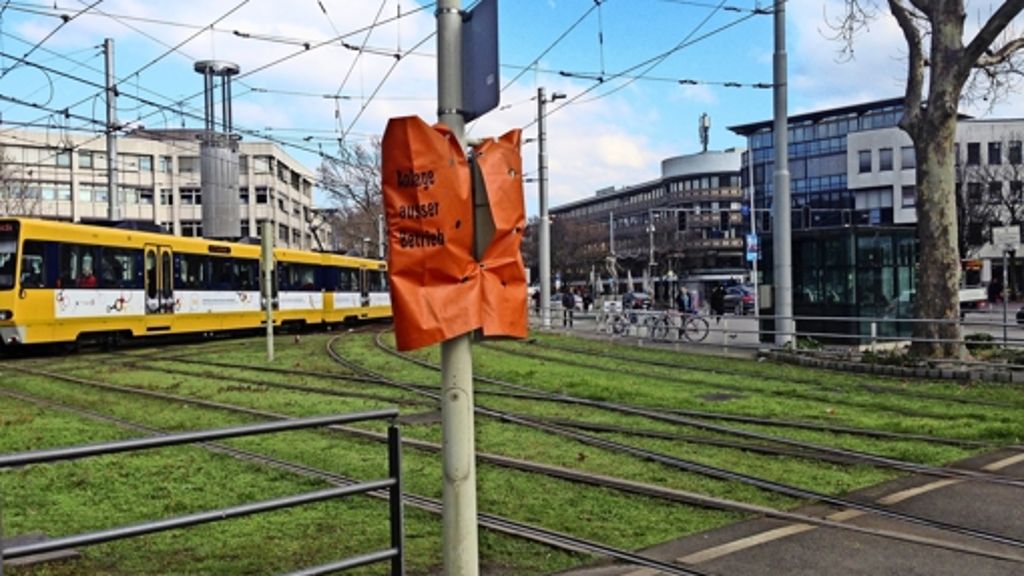 Stadtbahnhaltestelle in Bad Cannstatt: Fußgänger müssen aufmerksamer sein